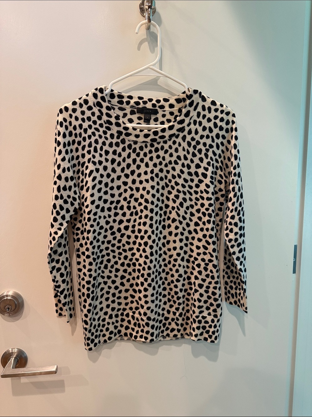 Crewneck Animal Spot Sweater Top - Black & White